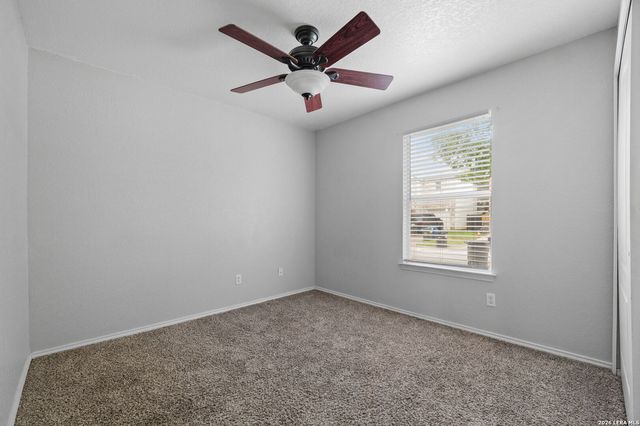 323 Amberdale Oak, San Antonio, TX 78249