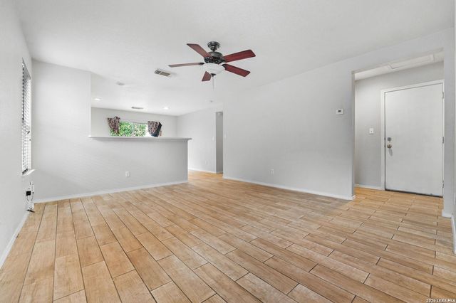 323 Amberdale Oak, San Antonio, TX 78249