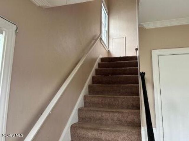 1027 Secor Road, Toledo, OH 43607