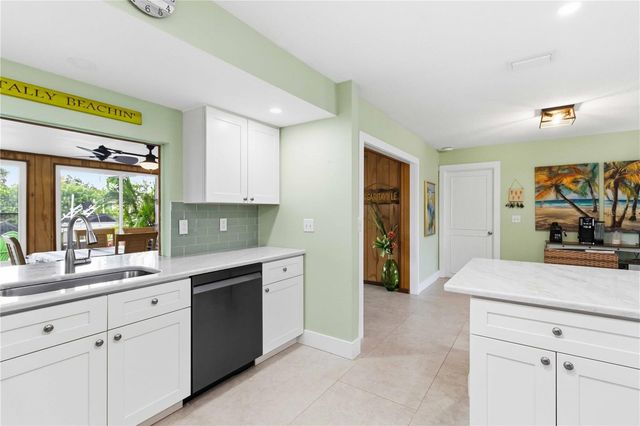 720 IXORA AVENUE, Ellenton, FL 34222
