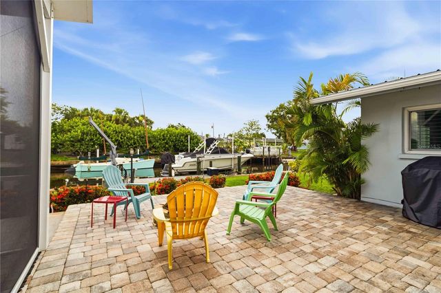 720 IXORA AVENUE, Ellenton, FL 34222