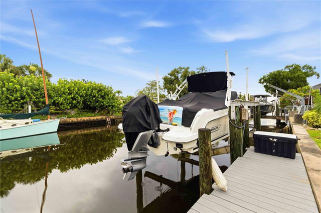 720 IXORA AVENUE, Ellenton, FL 34222