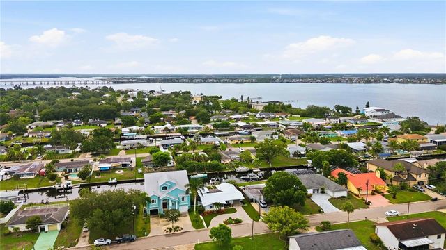 720 IXORA AVENUE, Ellenton, FL 34222