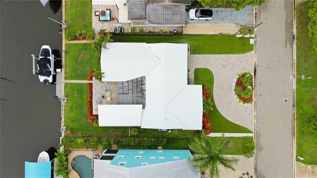 720 IXORA AVENUE, Ellenton, FL 34222