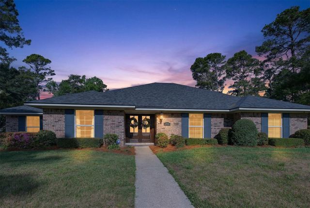 8726 E Wilderness Way, Shreveport, LA 71106