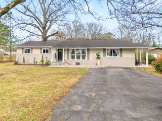 813 Lindsay Avenue, Chattanooga, TN 37421
