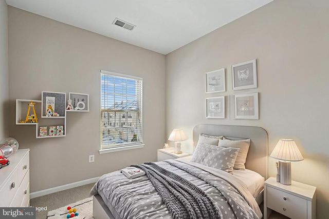 22982 FOX FIRE TER, Brambleton, VA 20148