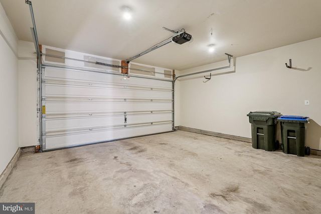 22982 FOX FIRE TER, Brambleton, VA 20148