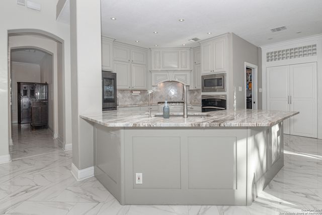 13507 Muses, Universal City, TX 78148