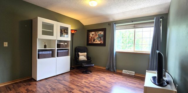 7285 Brittany Lane, Inver Grove Heights, MN 55076