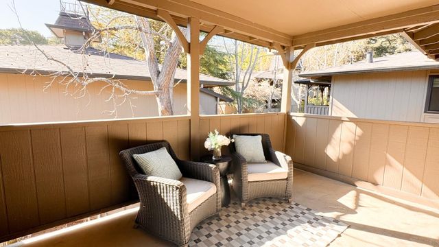 14664 Big Basin Way C, Saratoga, CA 95070