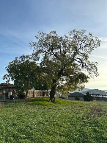 4790 Pacheco Pass Highway, Gilroy, CA 95020