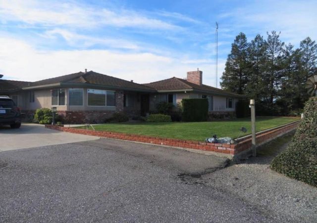 4790 Pacheco Pass Highway, Gilroy, CA 95020
