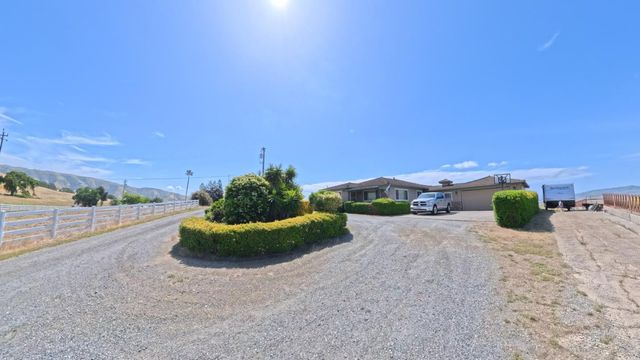 4790 Pacheco Pass Highway, Gilroy, CA 95020