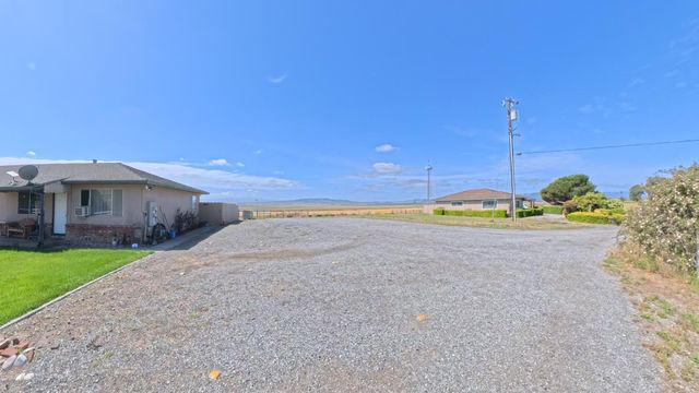 4790 Pacheco Pass Highway, Gilroy, CA 95020