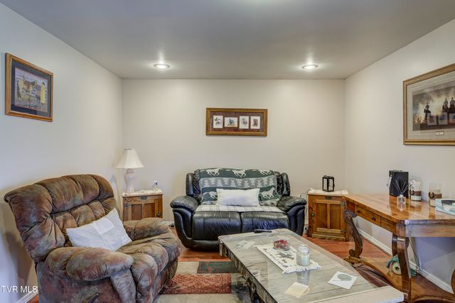 243 Cherry Hill Road, Jonesborough, TN 37659