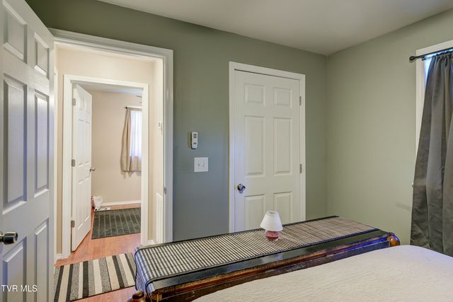 243 Cherry Hill Road, Jonesborough, TN 37659