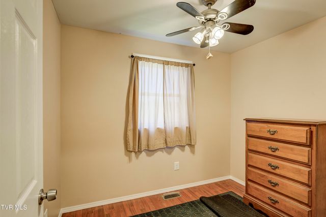 243 Cherry Hill Road, Jonesborough, TN 37659