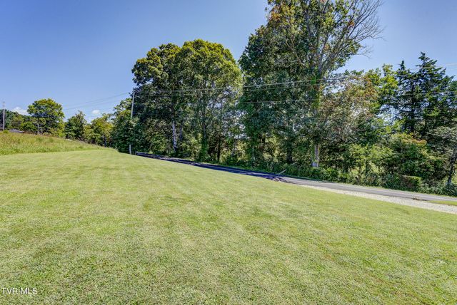 243 Cherry Hill Road, Jonesborough, TN 37659