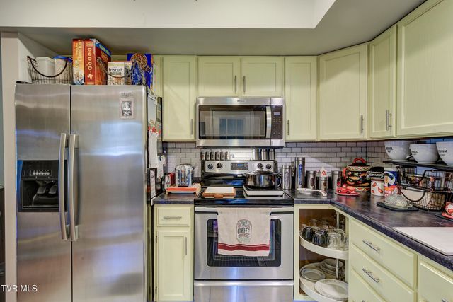 243 Cherry Hill Road, Jonesborough, TN 37659