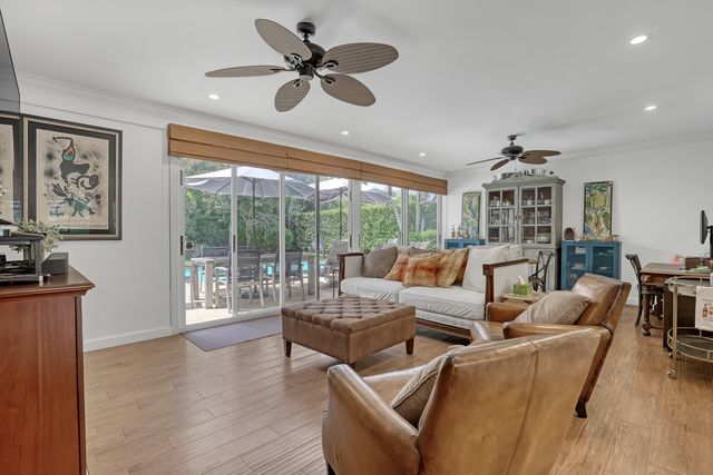 306 CASCADE Lane, Palm Beach Shores, FL 33404