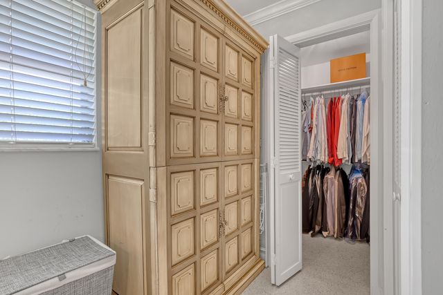 306 CASCADE Lane, Palm Beach Shores, FL 33404