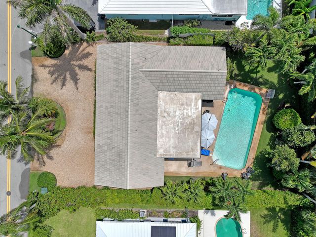 306 CASCADE Lane, Palm Beach Shores, FL 33404