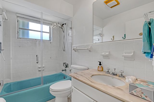 306 CASCADE Lane, Palm Beach Shores, FL 33404