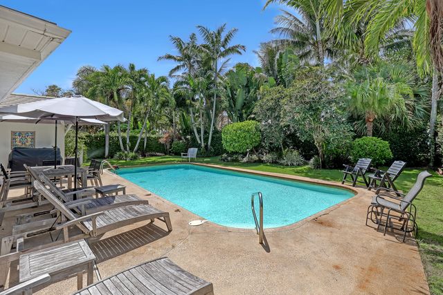 306 CASCADE Lane, Palm Beach Shores, FL 33404