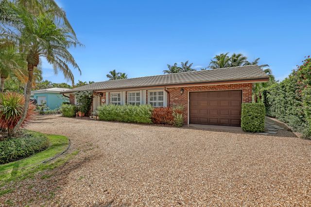 306 CASCADE Lane, Palm Beach Shores, FL 33404