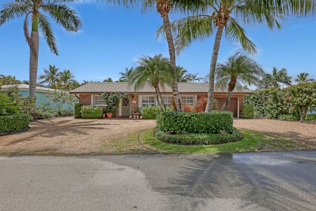 306 CASCADE Lane, Palm Beach Shores, FL 33404