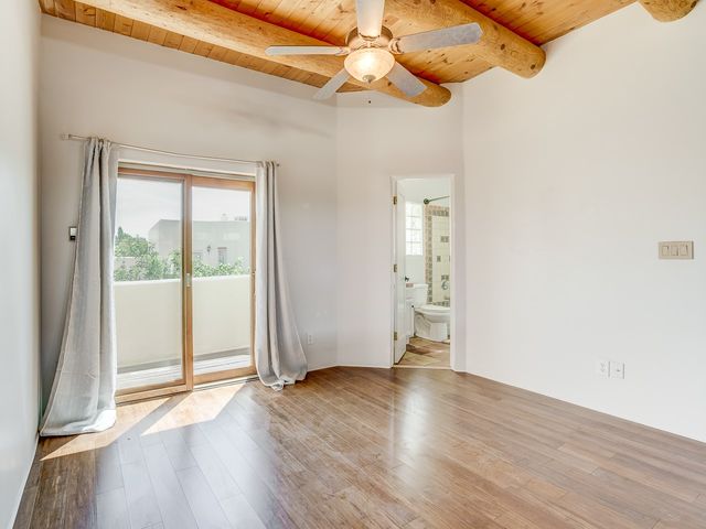 3221 La Paz, Santa Fe, NM 87507
