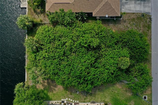 17133 CANARY LANE, Port Charlotte, FL 33948