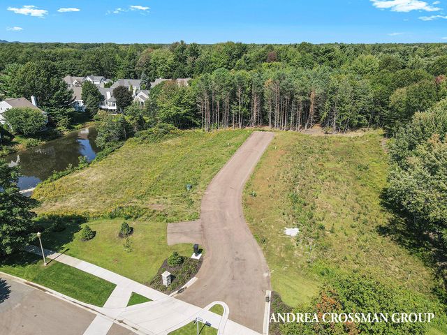 17410 Bellgate Lane 1, Spring Lake, MI 49456