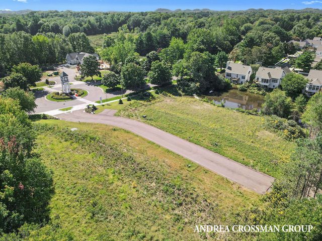 17410 Bellgate Lane 1, Spring Lake, MI 49456