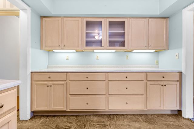 31 E Clinton Drive, Battle Creek City, MI 49017