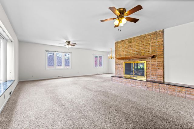 31 E Clinton Drive, Battle Creek City, MI 49017