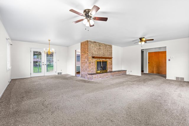 31 E Clinton Drive, Battle Creek City, MI 49017