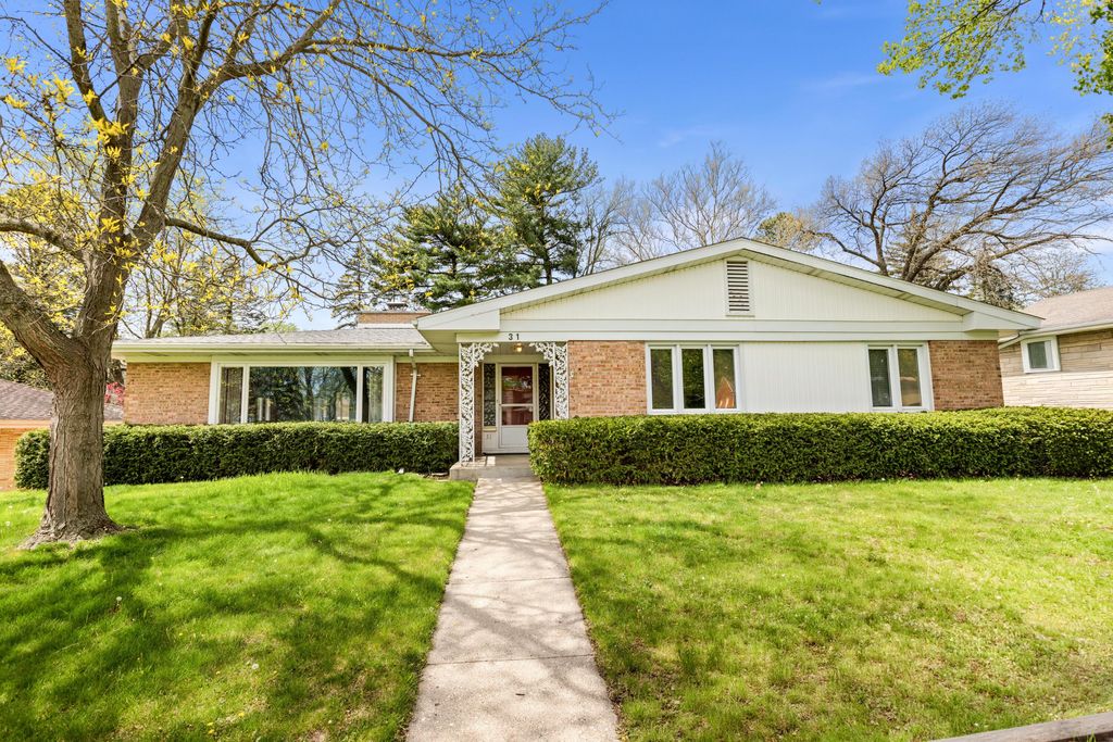 31 E Clinton Drive, Battle Creek City, MI 49017