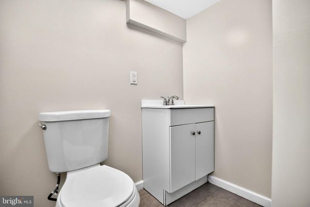 2638 S JUNIPER ST, Philadelphia, PA 19148