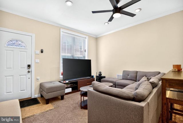 2638 S JUNIPER ST, Philadelphia, PA 19148