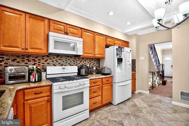 2638 S JUNIPER ST, Philadelphia, PA 19148