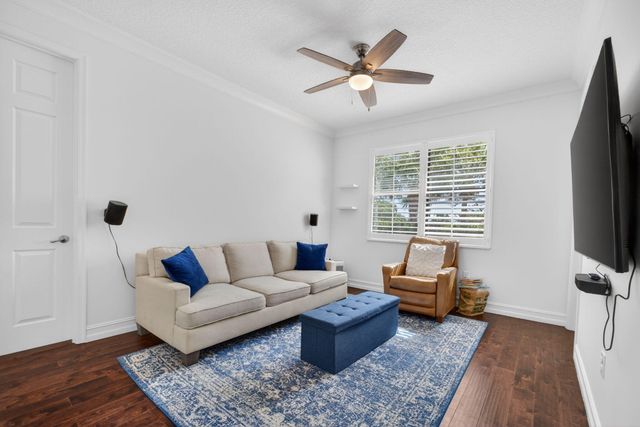 13820 Imperial Topaz Trail, Delray Beach, FL 33446