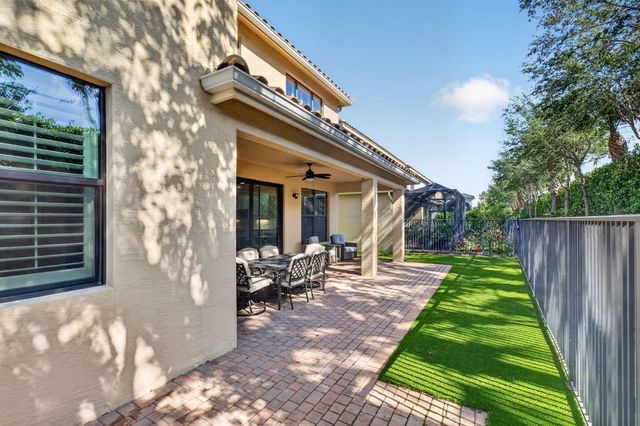 13820 Imperial Topaz Trail, Delray Beach, FL 33446