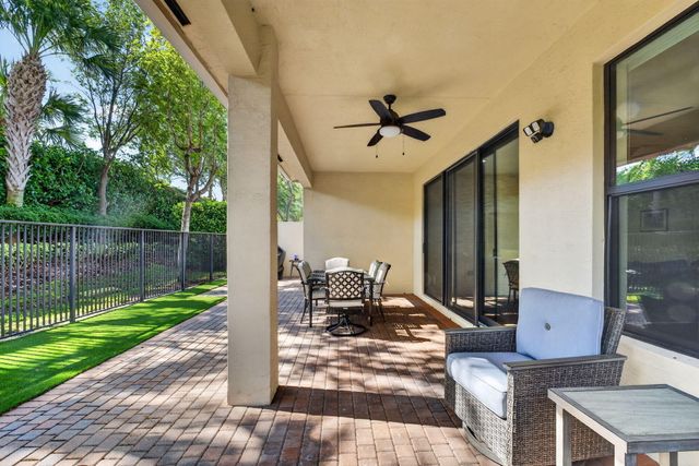 13820 Imperial Topaz Trail, Delray Beach, FL 33446