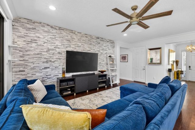 13820 Imperial Topaz Trail, Delray Beach, FL 33446