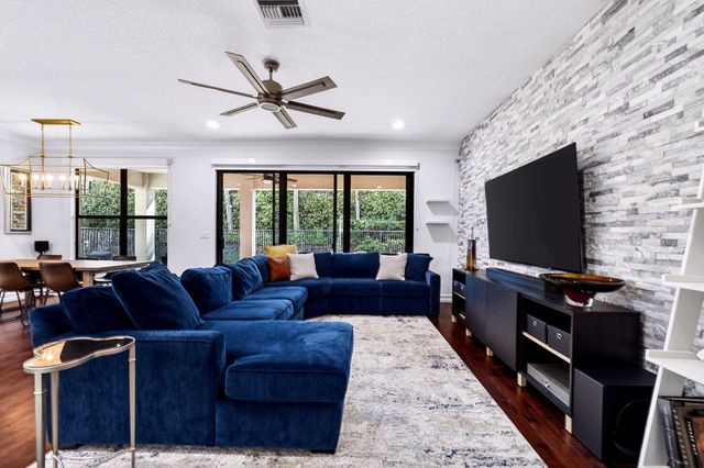 13820 Imperial Topaz Trail, Delray Beach, FL 33446