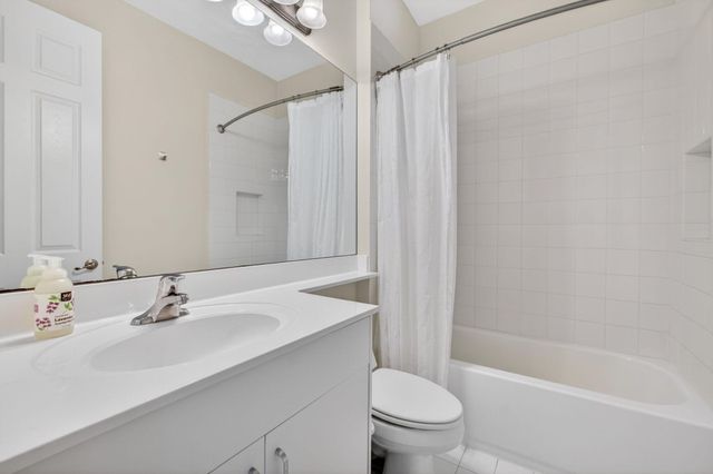 13820 Imperial Topaz Trail, Delray Beach, FL 33446