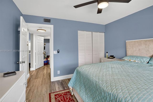 2521 NW 104th Avenue 203, Sunrise, FL 33322