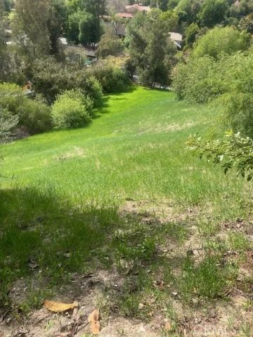 4950 Vanalden Avenue, Tarzana, CA 91356